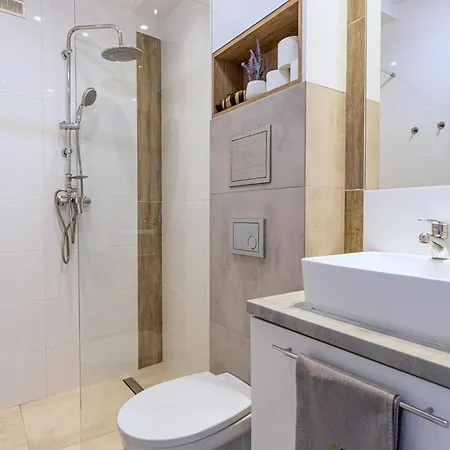 Apartamenty Andrzejczyk - Swietojanska 96 Gdynia Exterior photo